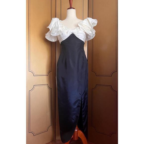 Vintage cocktail dress in black and white, size M - Picture 1 of 9